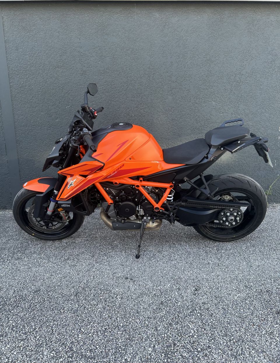 KTM 1390 SUPER DUKE R EVO 4