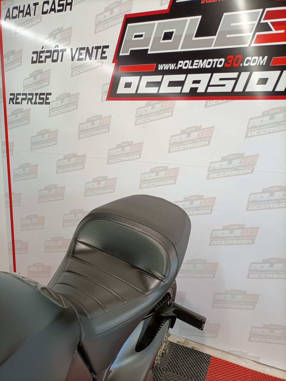 DUCATI DIAVEL DARK 4