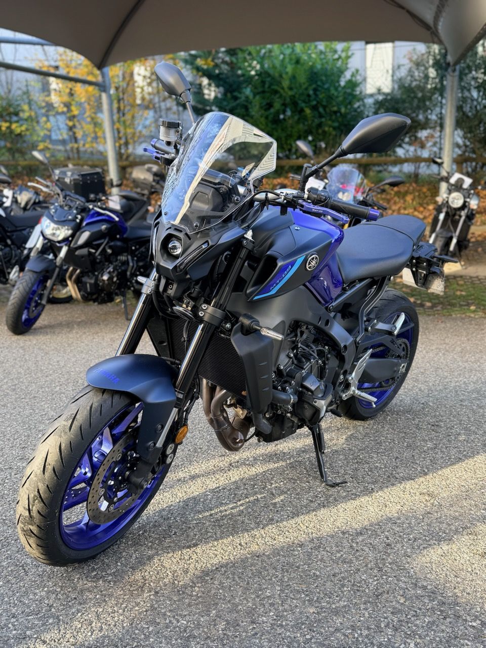 YAMAHA MT-09 4