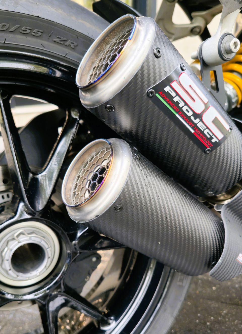 TRIUMPH SPEED TRIPLE 1200 RS 4