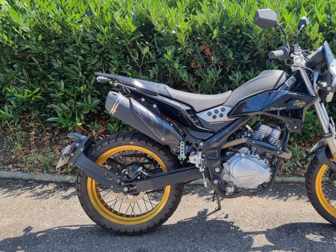 RIEJU TANGO 125 SCRAMBLER 4