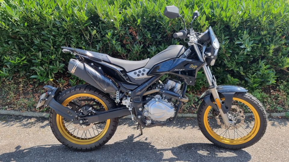 RIEJU TANGO 125 SCRAMBLER 4