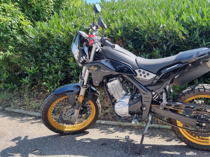 RIEJU TANGO 125 SCRAMBLER 4