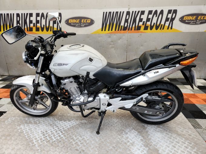 HONDA CBF 500 4