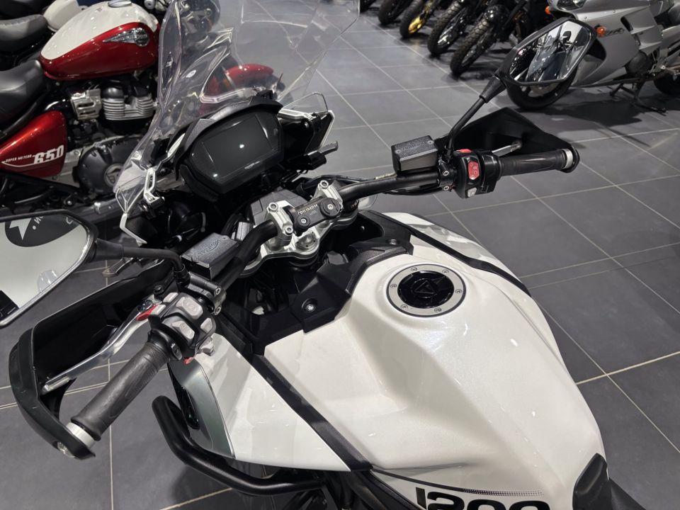 TRIUMPH TIGER 1200 EXPLORER XCA  4