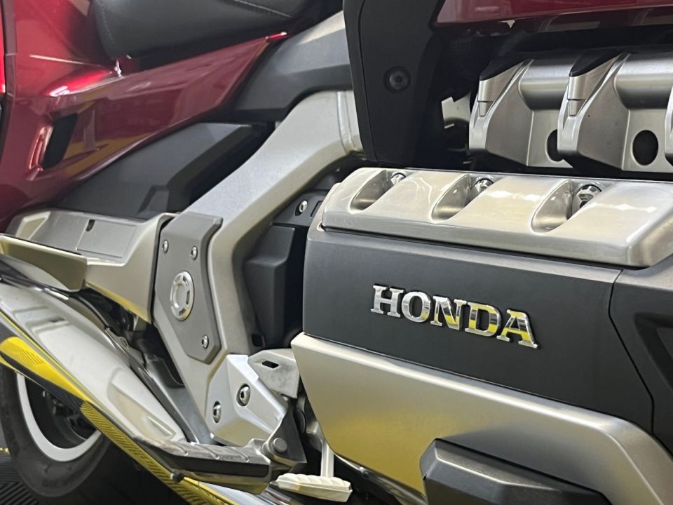 HONDA GL1800 GOLDWING 4