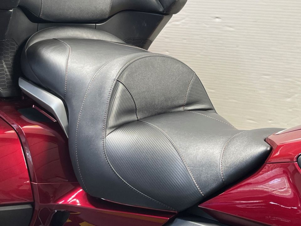 HONDA GL1800 GOLDWING 4