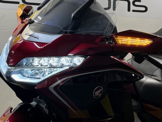 HONDA GL1800 GOLDWING 4