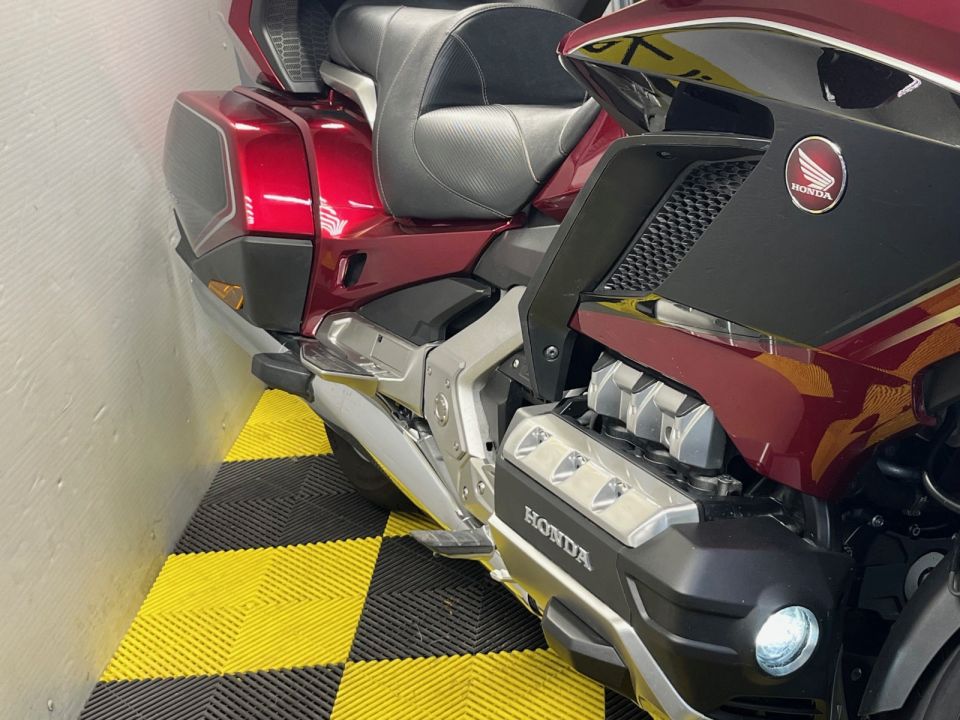 HONDA GL1800 GOLDWING 4