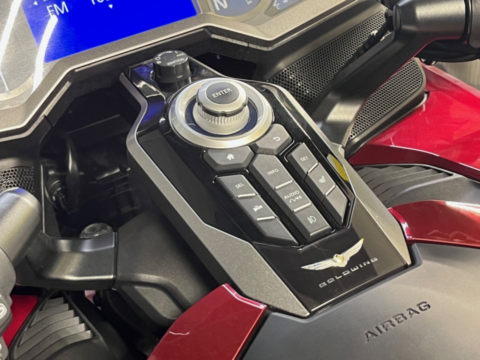 HONDA GL1800 GOLDWING 4