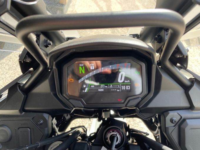 KAWASAKI VERSYS 650 4