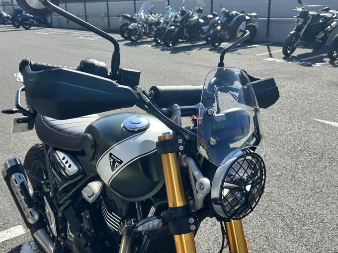 TRIUMPH Scrambler 400 X 4