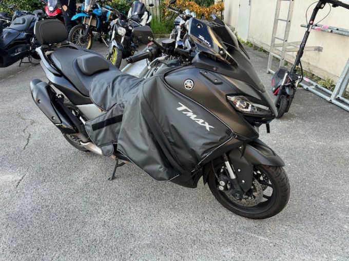 YAMAHA XP T-MAX 560 4