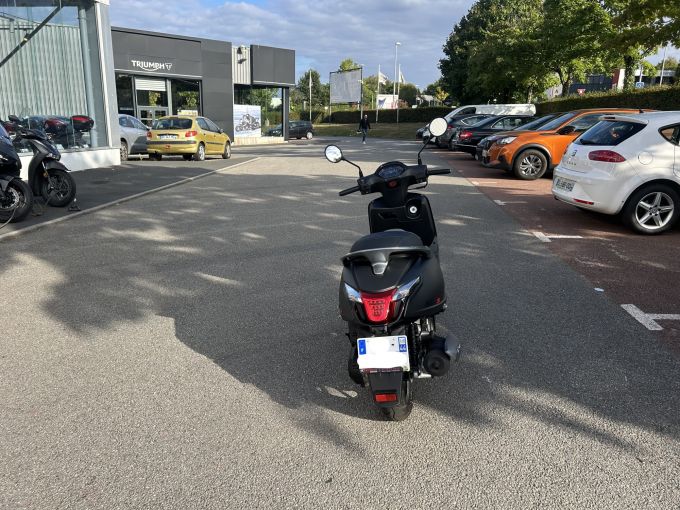 KYMCO LIKE II SPORT 125I 4
