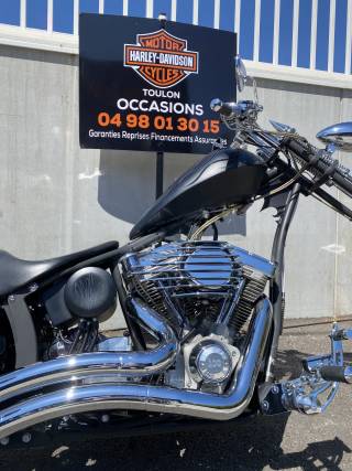 HARLEY-DAVIDSON CHOPPER RED HORSE CORSAIR - 2017