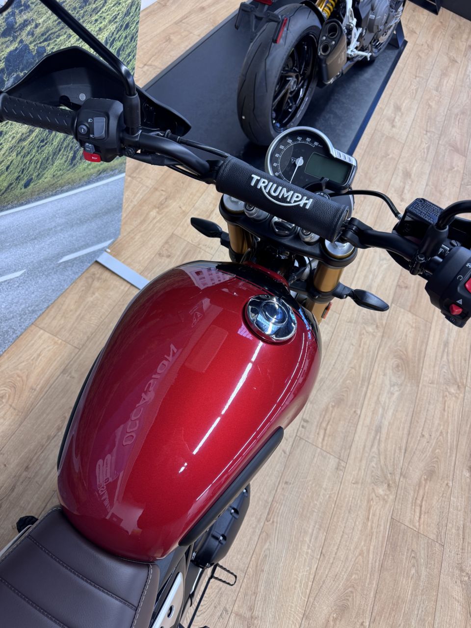 TRIUMPH Scrambler 400 X 4