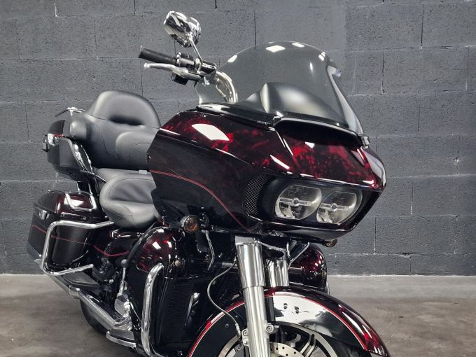 HARLEY-DAVIDSON TOURING ROAD GLIDE 1700 ULTRA 4