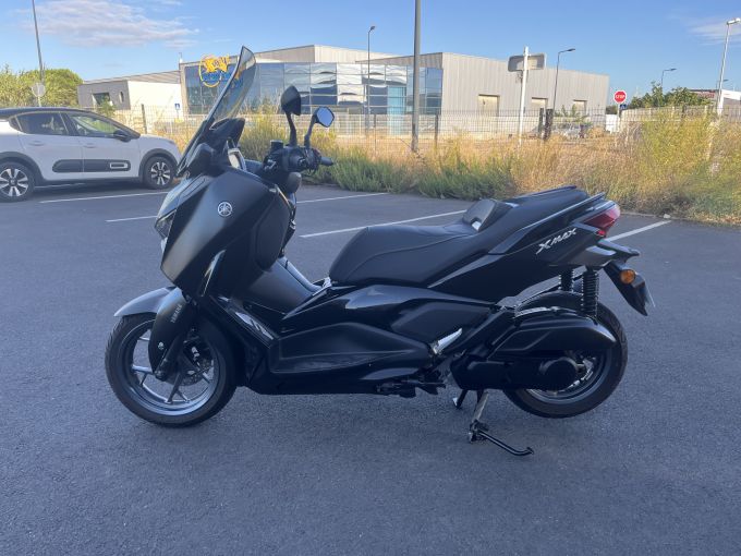 YAMAHA XMAX 125 TECH MAX 4