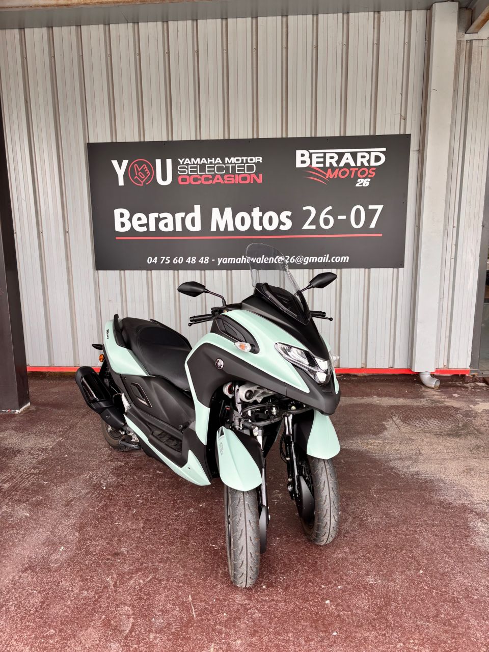 YAMAHA TRICITY 300 4