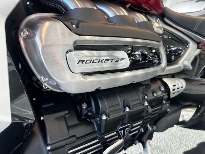 TRIUMPH ROCKET 3 GT 4