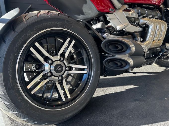 TRIUMPH ROCKET 3 GT 4