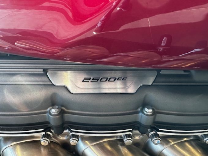 TRIUMPH ROCKET 3 GT 4