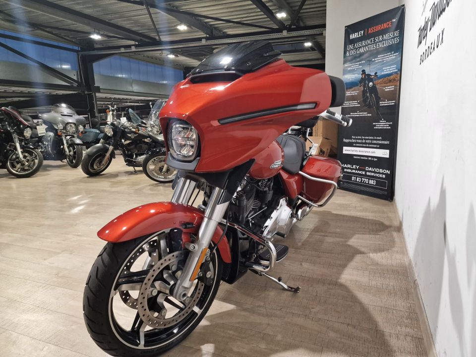 HARLEY-DAVIDSON TOURING STREET GLIDE 1923 4