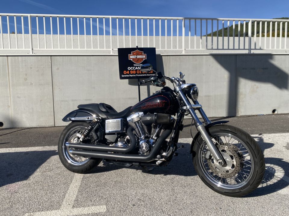 HARLEY-DAVIDSON DYNA LOW RIDER 1690 4