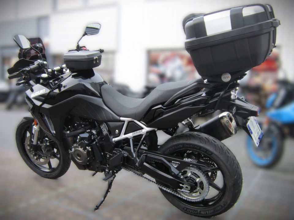 SUZUKI V-STROM 800SE 4