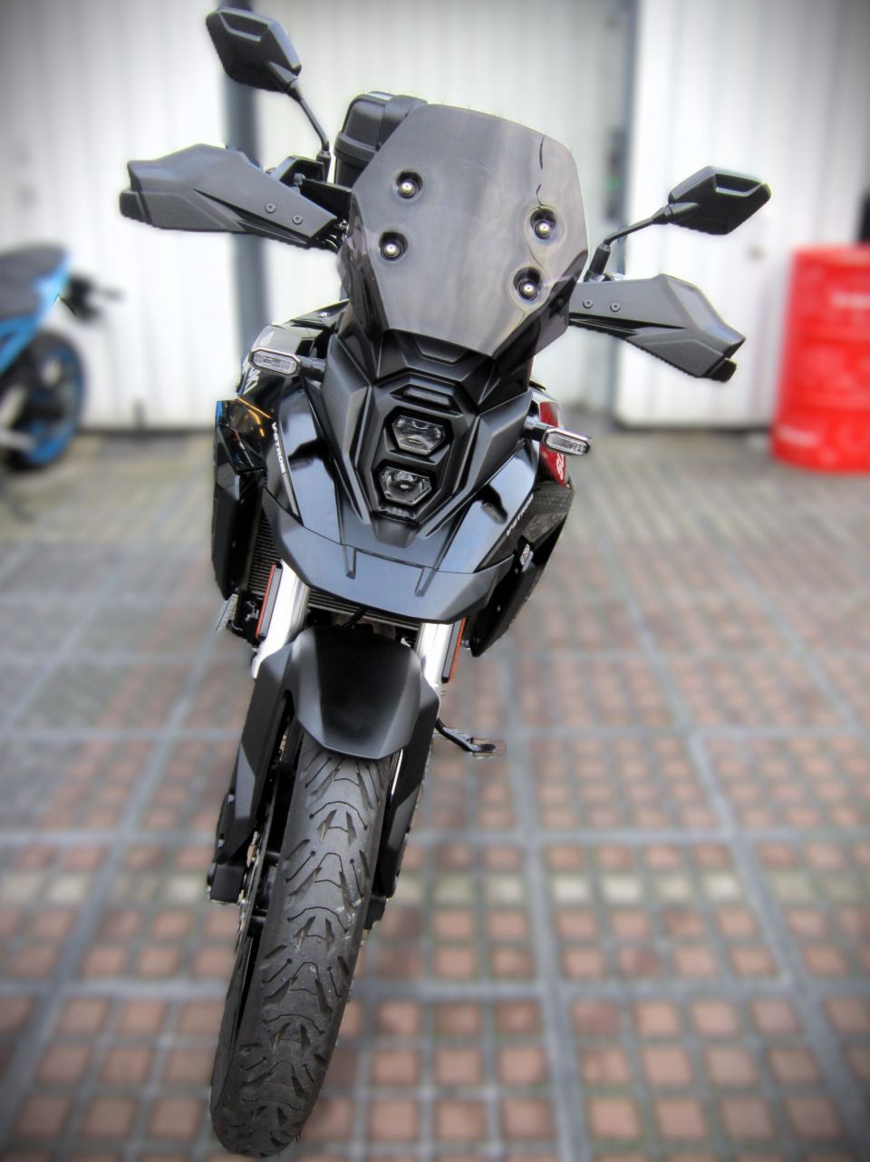 SUZUKI V-STROM 800SE 4