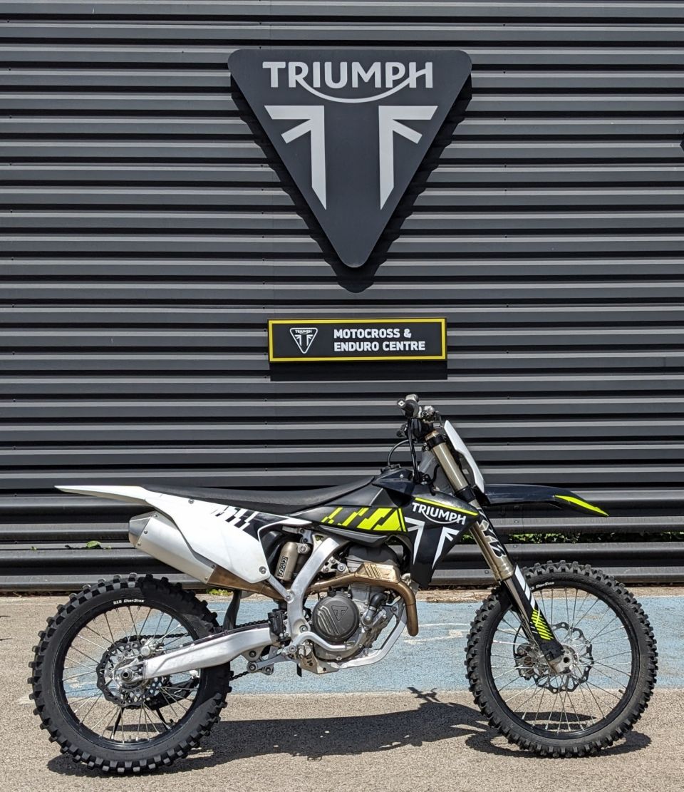 TRIUMPH TF 250-X 4