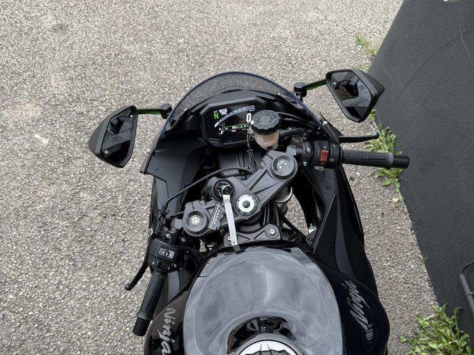 KAWASAKI ZX-6R 636 4