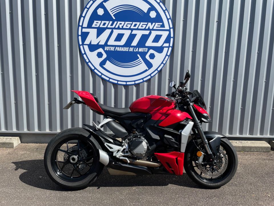 DUCATI STREETFIGHTER 4