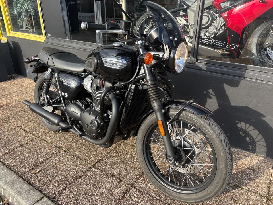 TRIUMPH Bonneville T100 4