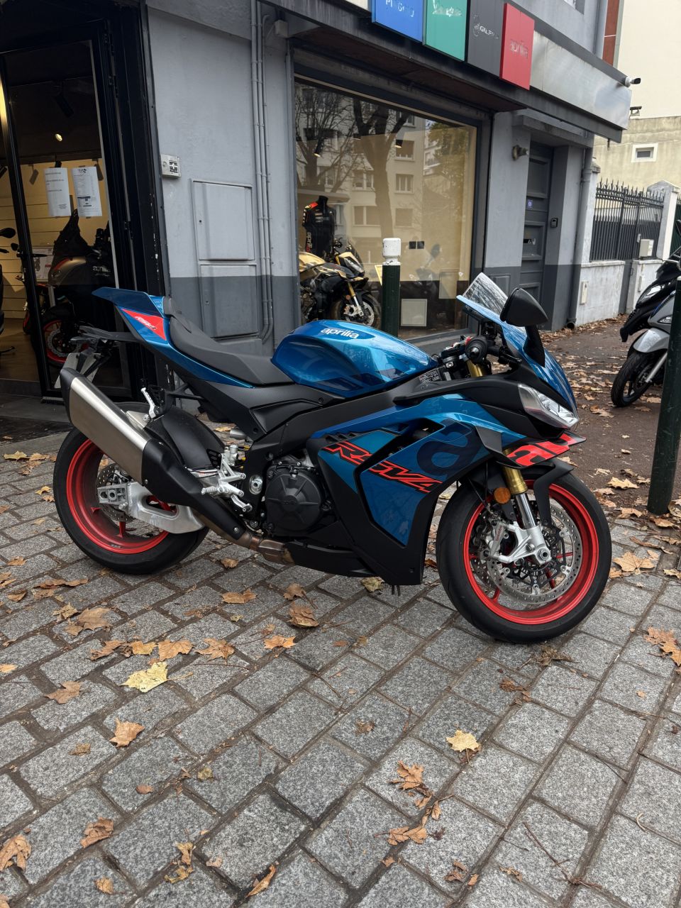 APRILIA RSV4 1100 4