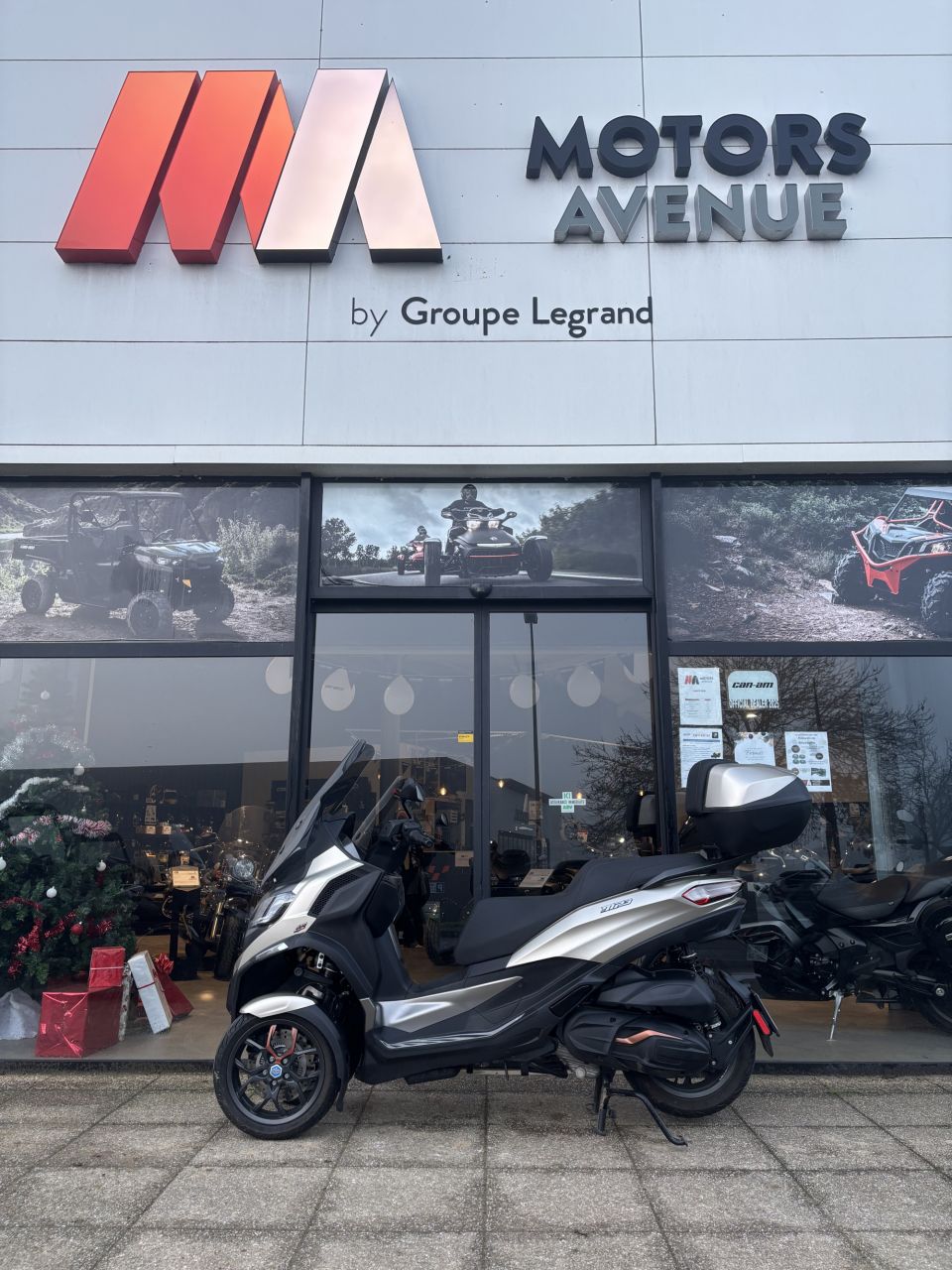 PIAGGIO MP3 530 HPE EXCLUSIVE 4