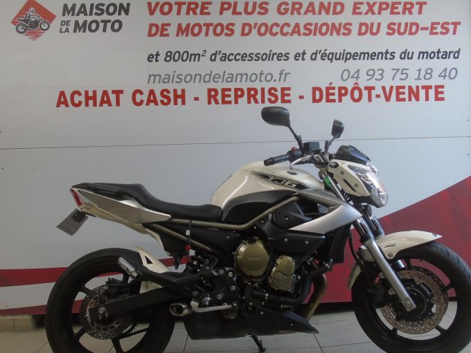 YAMAHA XJ6 600 ABS 4