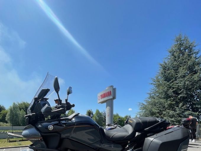 YAMAHA TRACER 9 GT + 4