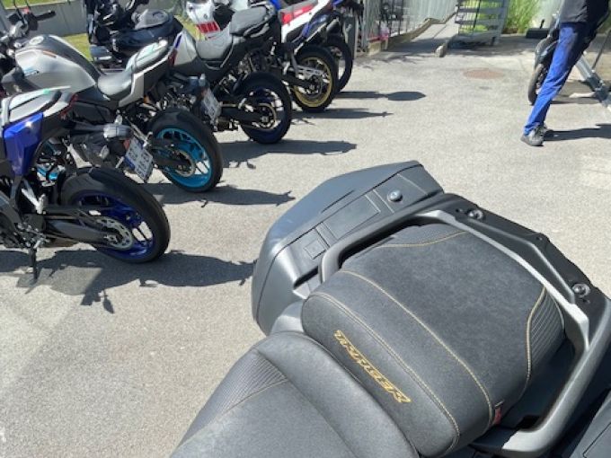 YAMAHA TRACER 9 GT + 4