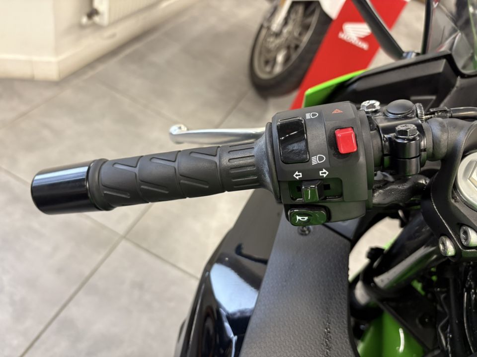 KAWASAKI Ninja 500 SE 4