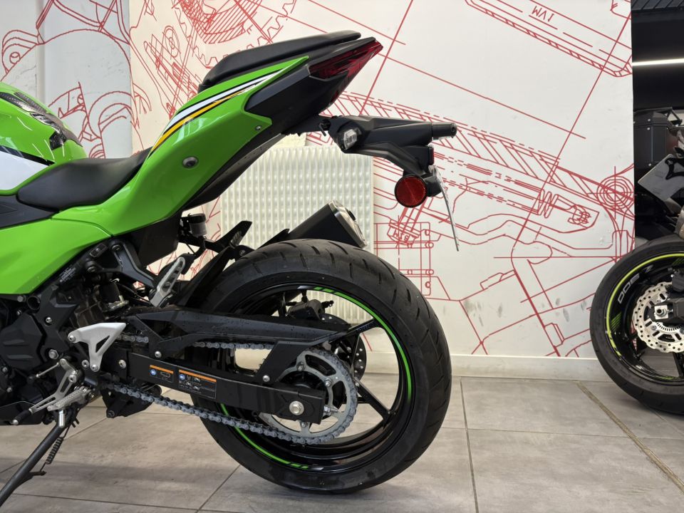 KAWASAKI Ninja 500 SE 4