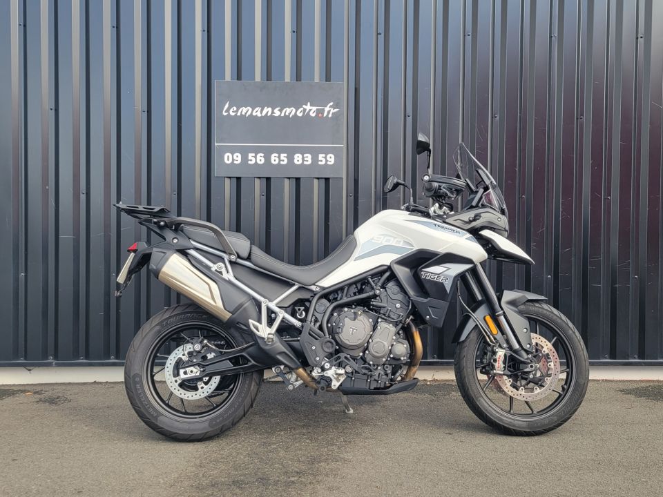 TRIUMPH Tiger 900 GT 4