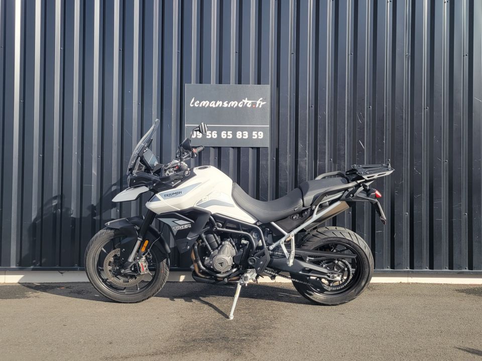 TRIUMPH Tiger 900 GT 4