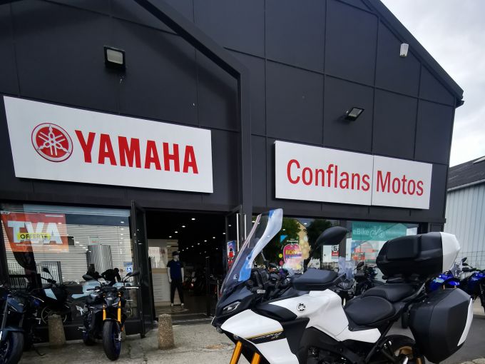 YAMAHA TRACER 900 GT 4