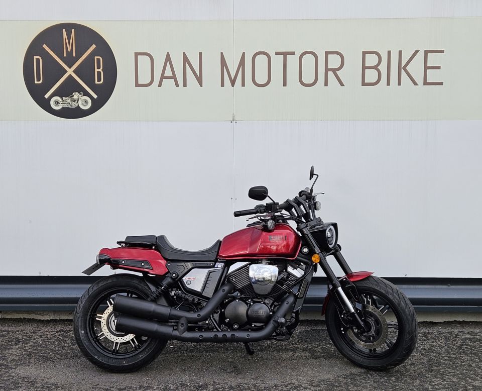 BULLIT MOTORCYCLES V-BOB 4