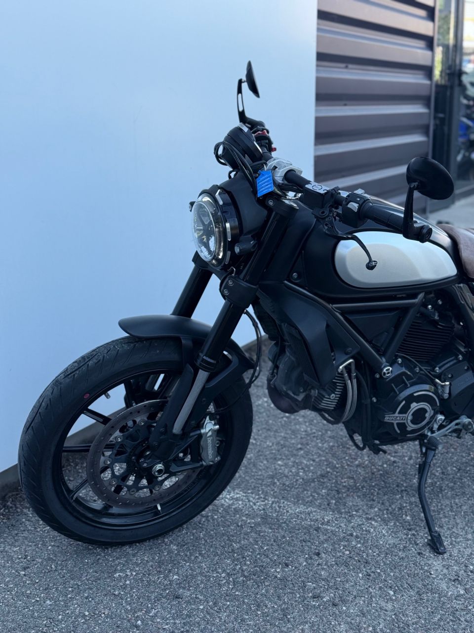 DUCATI SCRAMBLER 4