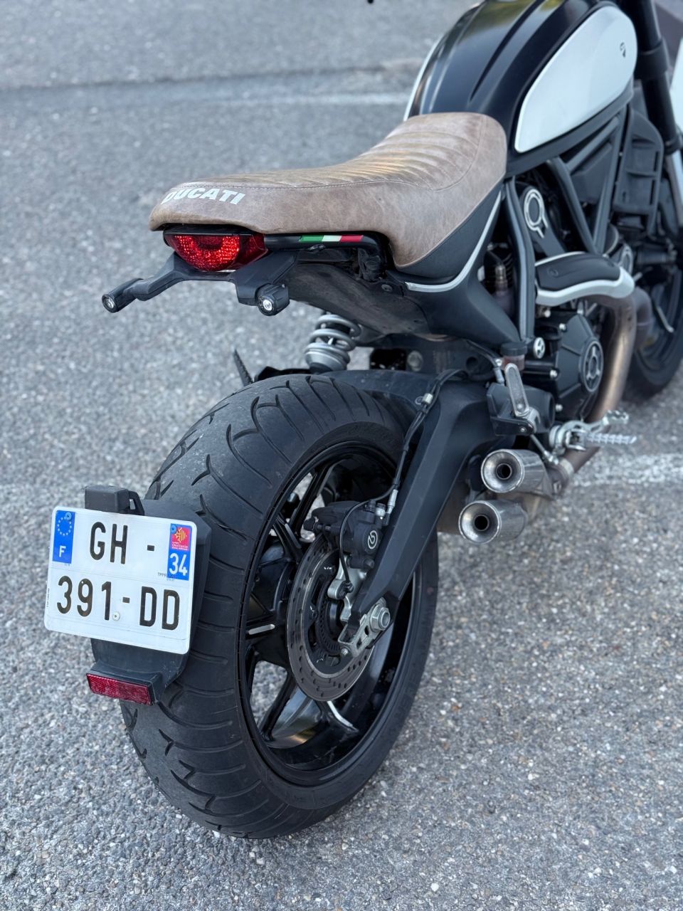 DUCATI SCRAMBLER 4