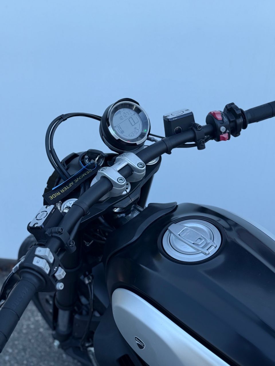 DUCATI SCRAMBLER 4