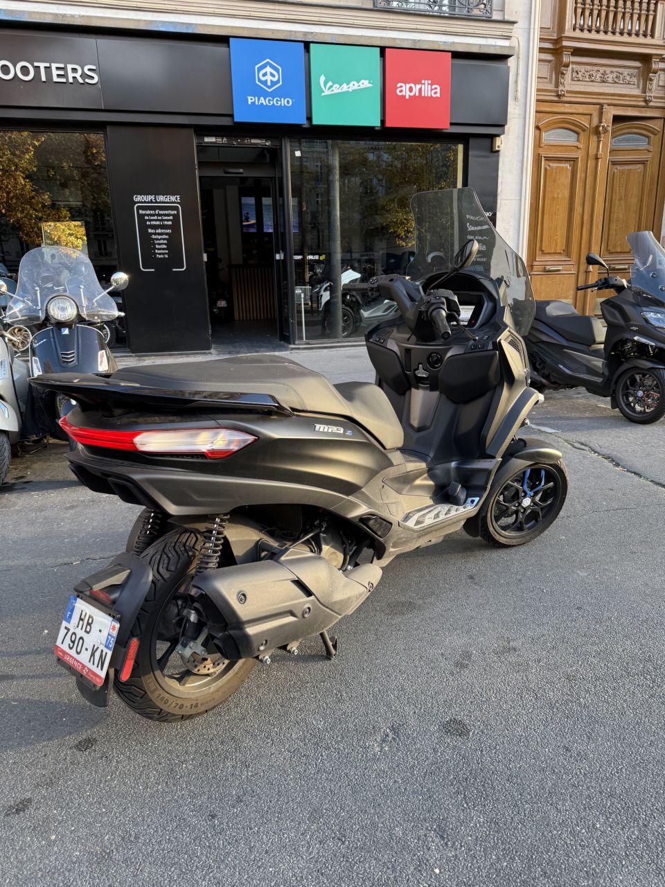 PIAGGIO MP3 400 LT SPORT 4