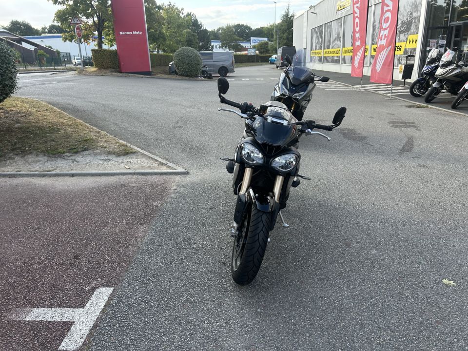 TRIUMPH SPEED TRIPLE S 4